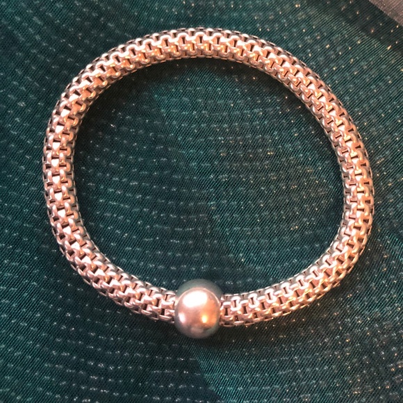 Silpada Chic Stretch Bracelet - Picture 2 of 3